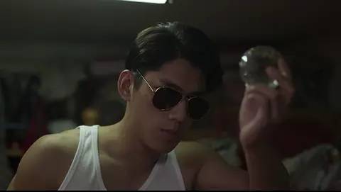 20231111090510403 天桥上的魔术师 天橋上的魔術師